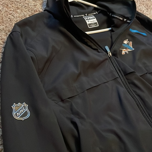 NHL Sharks “Coach’s Jacket?” - Picture 3 of 3